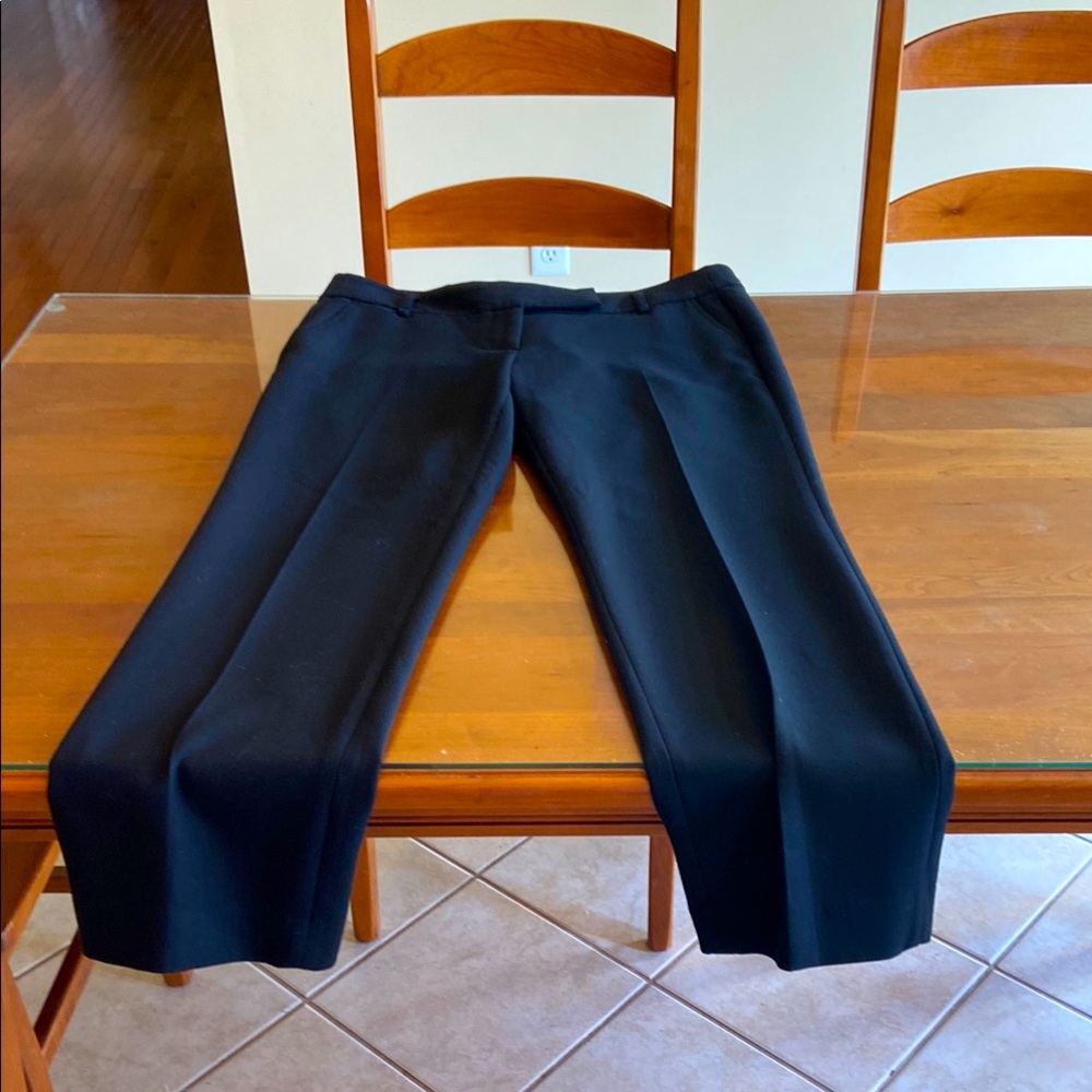 LOFT Classic Black Dress Pants Flat Front. Very Flattering. EUC